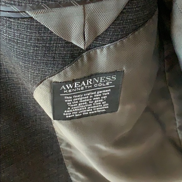 Kenneth Cole blazer - Picture 2 of 2